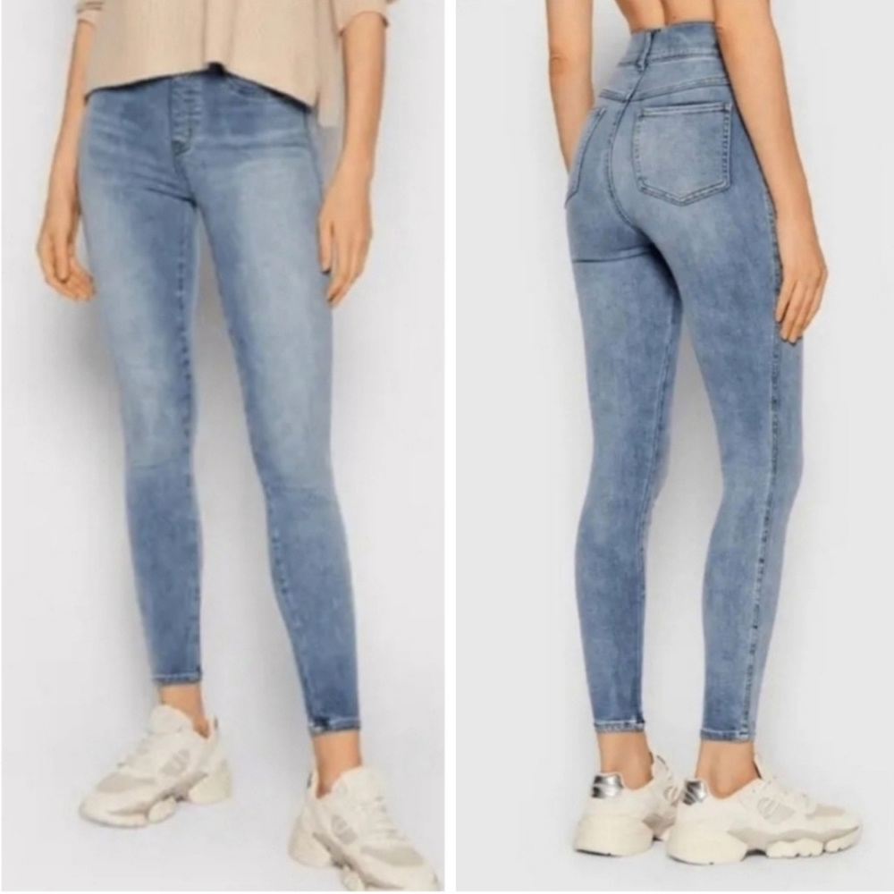 OFFERS OPEN! Women’s small jeans SPANX Light Blue High-Waist Skinny Jeans